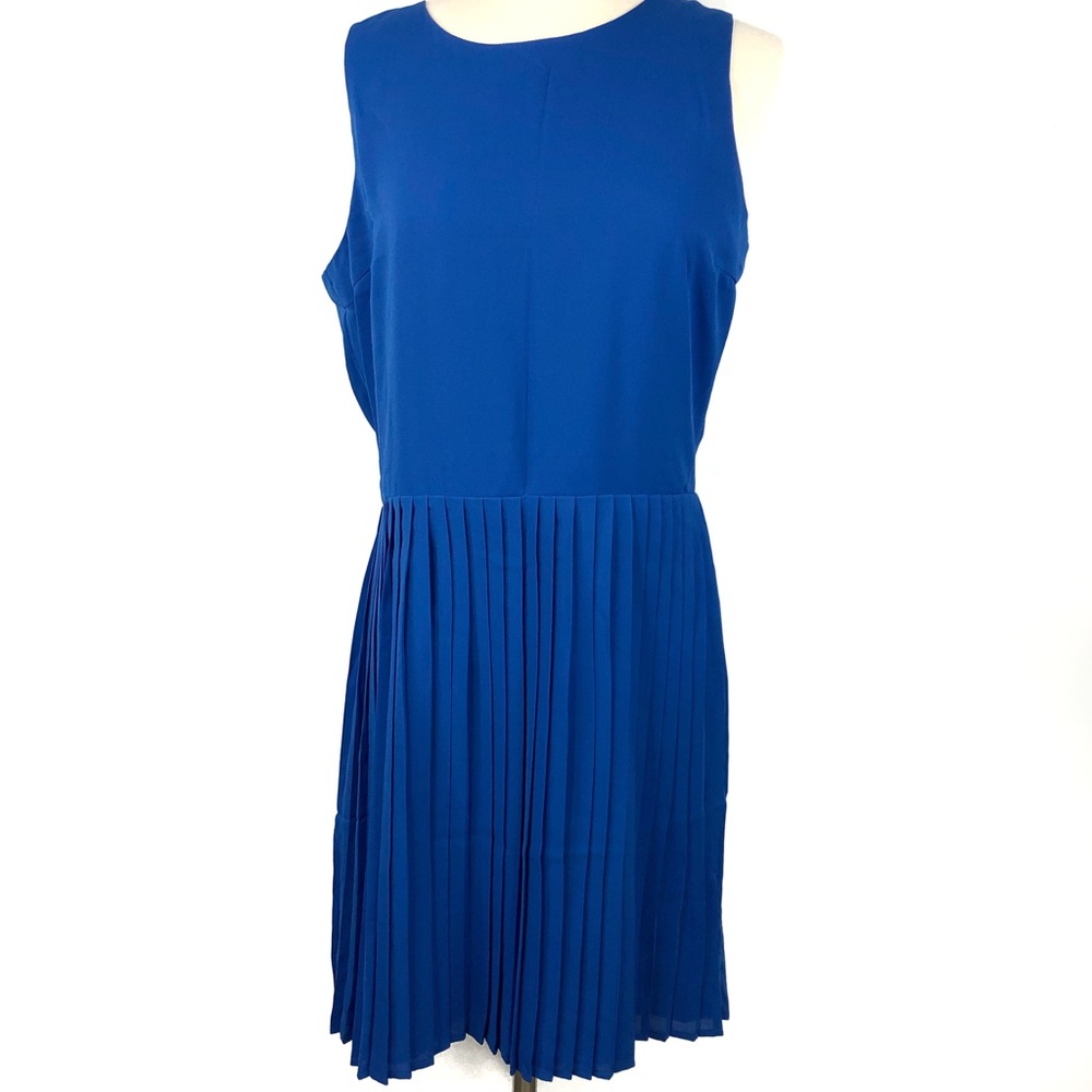Pim + Larkin Blue “Harper” Pleated Dress Size L